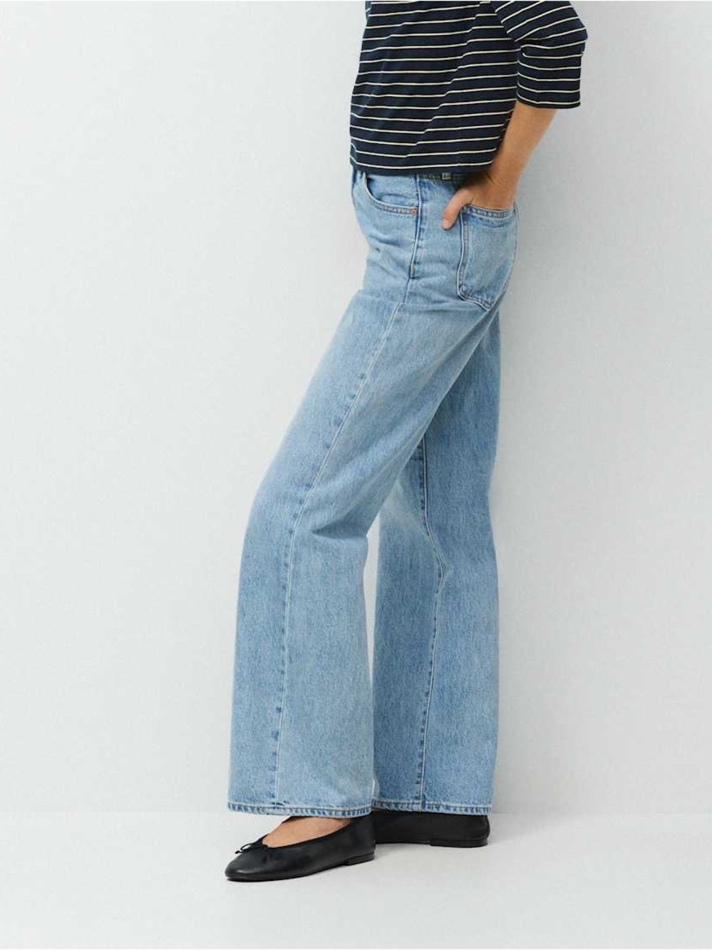 Denim Forum Aritzia Farrah size 28 High-Rise Wide-Leg Women's Jeans Light Blue